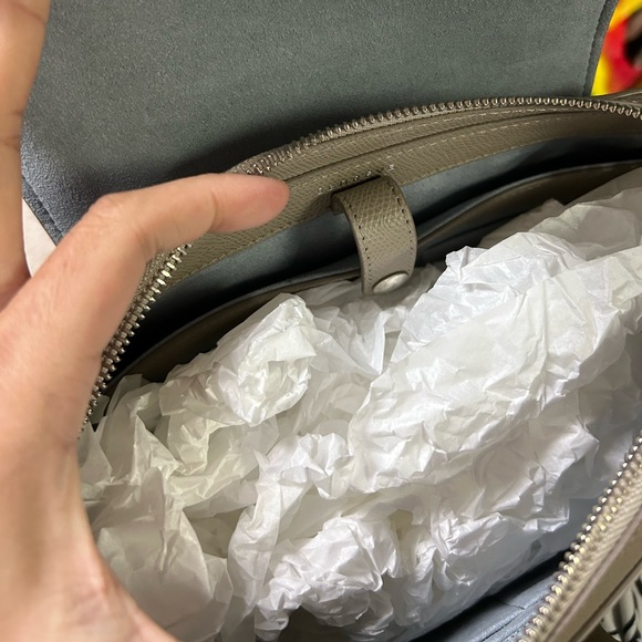 ❌SOLD❌ Senreve Maestra Mini in Sand - Picture 4 of 7